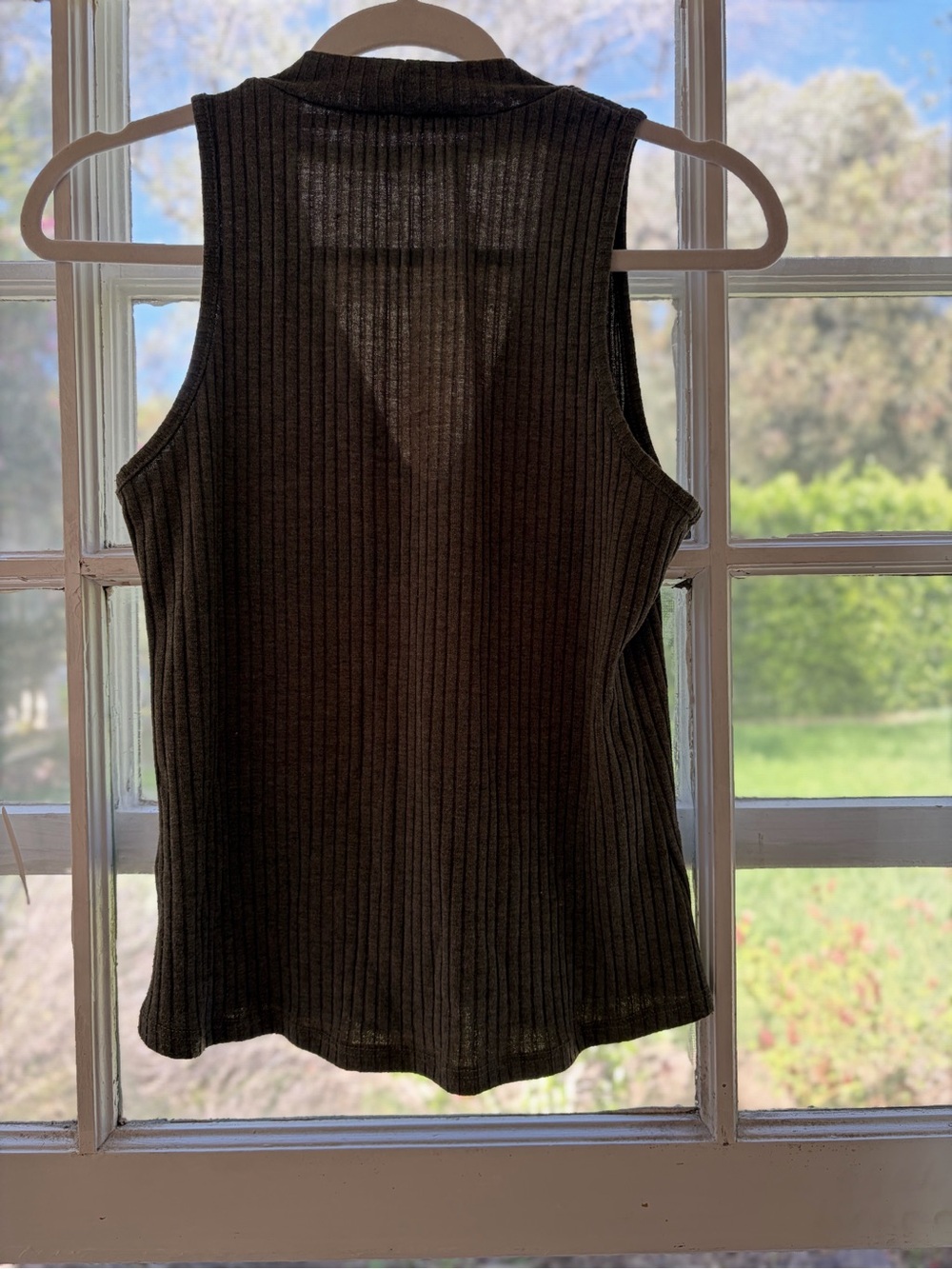 Sleeveless Ribbed V-Neck Tank Top - Olive Green - Picture 4 of 5